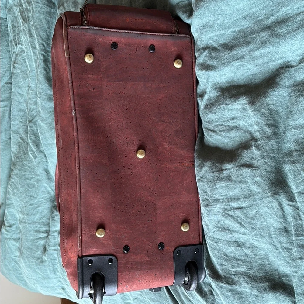 Brown Cork Leather bag Trolala laflore paris packing cubes and luggage adapter - Picture 12 of 14